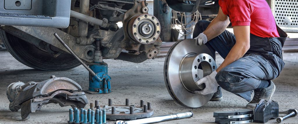 Eight Signs I Need a New Brake System on My Car 1 car brake repair Springadle AR